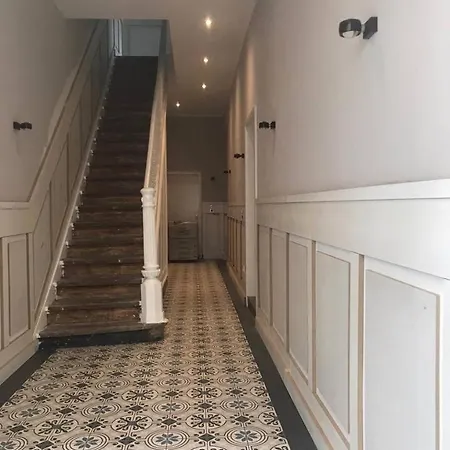 1 Kueche Bad Hof 0 Eg * Niederdorla